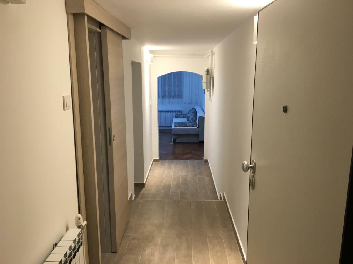 Apartman La Linea - Free Parking 자그레브 외부 사진
